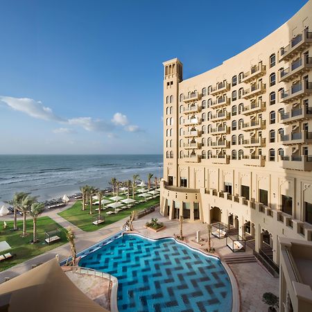 巴希阿治曼宫酒店 阿吉曼 外观 照片 The Palm Beach Hotel